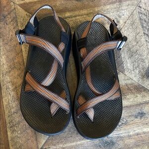 Men’s Chaco Z2 Black and Orange Strappy Sandals Size 10